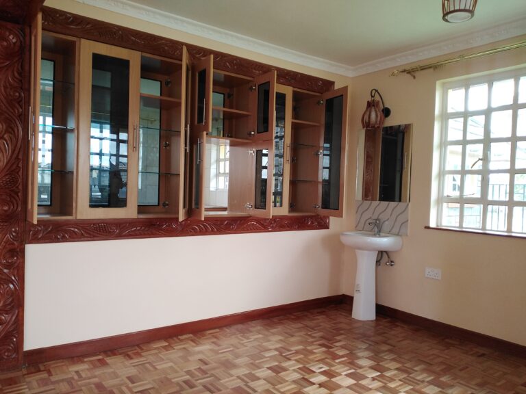 Sarah Garbles Good Fundi